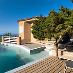 Villa Nettuno Panoramic Pool With Patio Above The Sea
