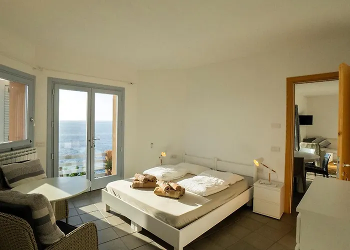 Nettuno Panoramic Pool With Patio Above The Sea Villa Costa Paradiso