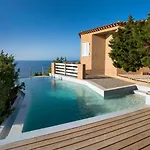 Nettuno Panoramic Pool With Patio Above The Sea Villa Costa Paradiso