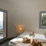 Nettuno Panoramic Pool With Patio Above The Sea Villa