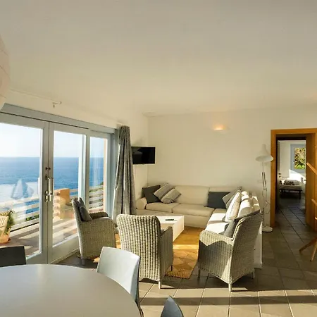Villa Nettuno Panoramic Pool With Patio Above The Sea