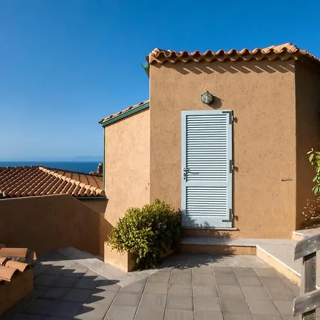 Villa Nettuno Panoramic Pool With Patio Above The Sea