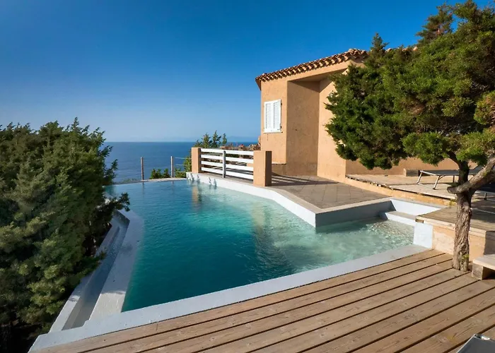 Nettuno Panoramic Pool With Patio Above The Sea Villa Costa Paradiso