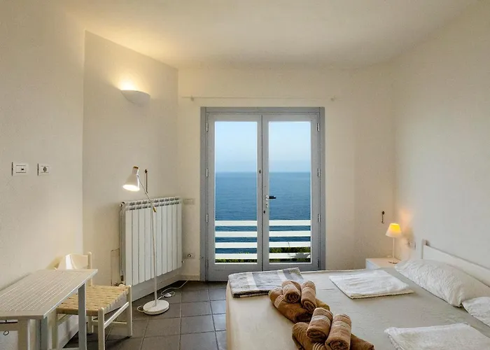 Nettuno Panoramic Pool With Patio Above The Sea Villa